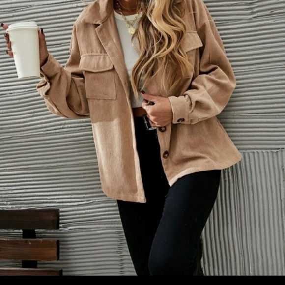 Khaki Oversized Jacket - Picture 5 of 7